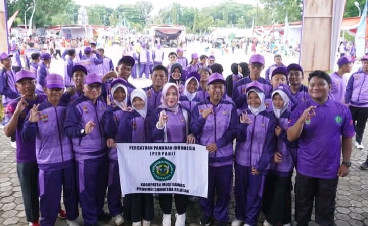 Bupati Musi Rawas Lepas Kontingen PORPROV XV Sumatera Selatan